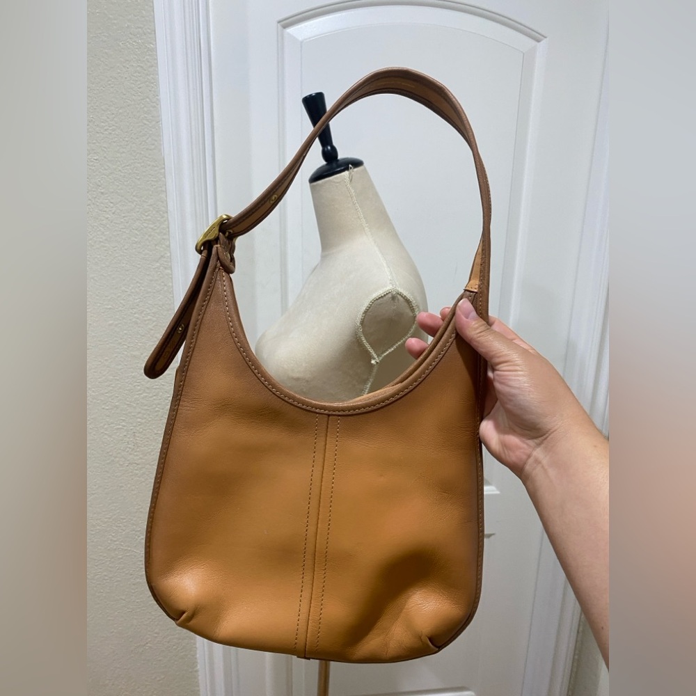 Coach ERGO Leather Bag - Picture 4 of 16